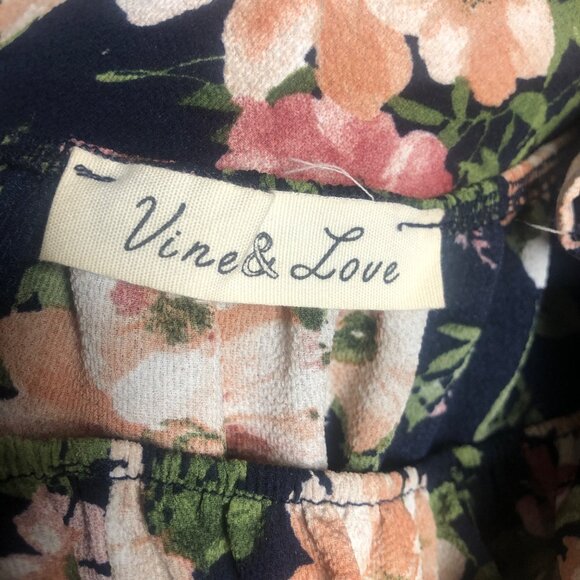 Vine and Love Dress Shorts Underneath Womens Size Large Navy Floral Cute Comfy - Picture 7 of 9